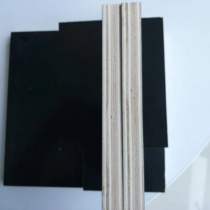 1220x2440 18mm dengiz kontrplak qora jigarrang plyonkali qurilish uchun kontrplak plyonkasi