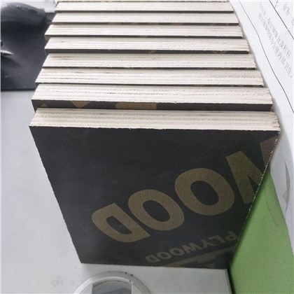 Saudiya Arabistoni bozori uchun 18 mm plyonkali kontrplak