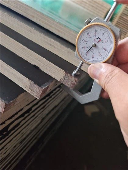 FILM YOZILGAN PLYWOOD PLYWOOD 15MM