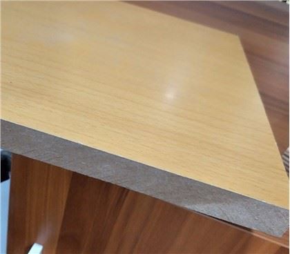 Rangli melamin qog'ozli oddiy MDF melamin MDF