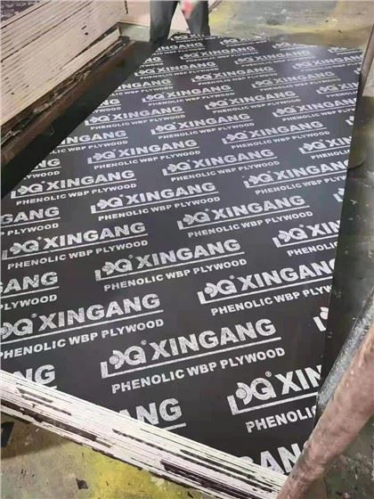 Yopish fanera qurilishi