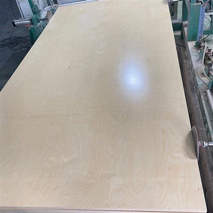UV qayin fanera 4x8 Xitoy bir tomoni